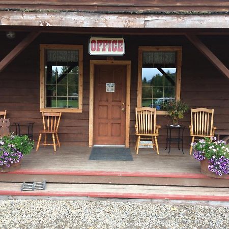 Wells Gray Guest Ranch Hotel Clearwater Exterior photo